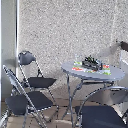 Im Stadtzentrum Von شقة *